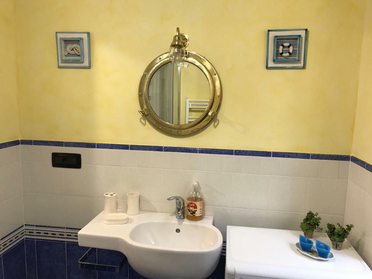 La Casa Di Francy Apartment Camogli Bagian luar foto
